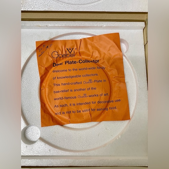 1975 Vtg First Edition Mother Series bas Relief Goebel Rabbit Collector Plate - Picture 5 of 16